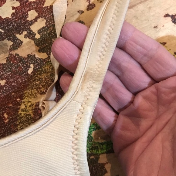 ▪️barely there Underwire Bra - Picture 3 of 5